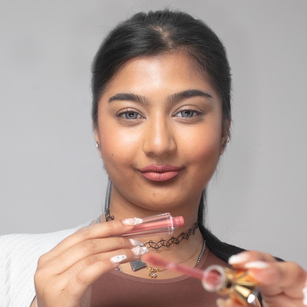Delruba Diamond Matte Lipstick – Long-Lasting, Waterproof & Vegan Lipstick