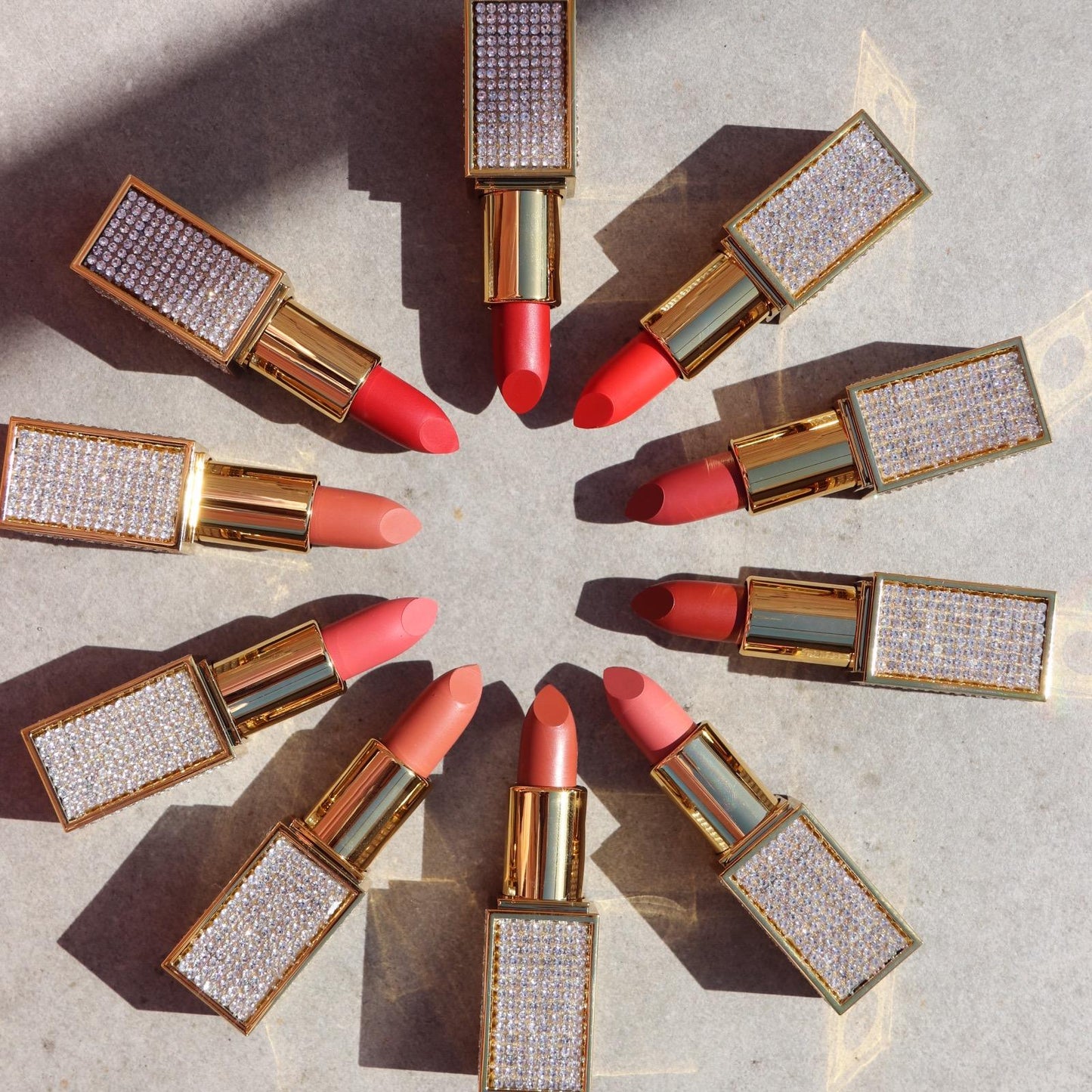 Delruba Velvet Diamond Lipstick – Creamy, Long-Lasting & Vegan Lipstick