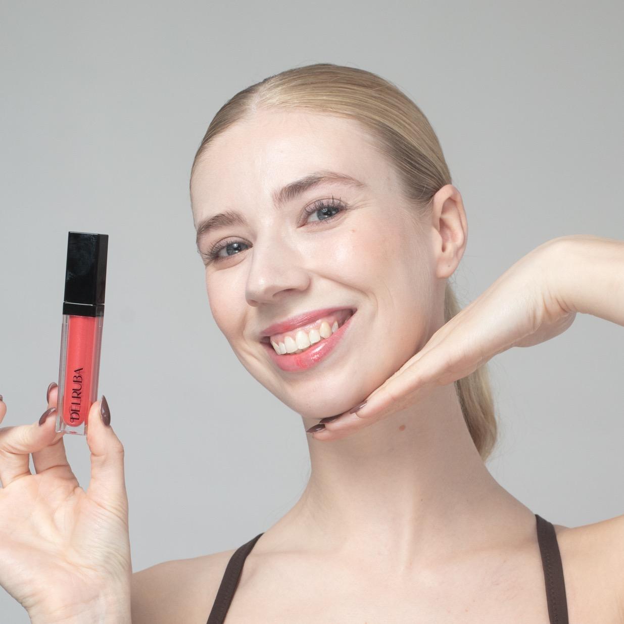 Delruba LED LuxeLight Lip Gloss – High-Shine, Waterproof & Vegan Lip Gloss