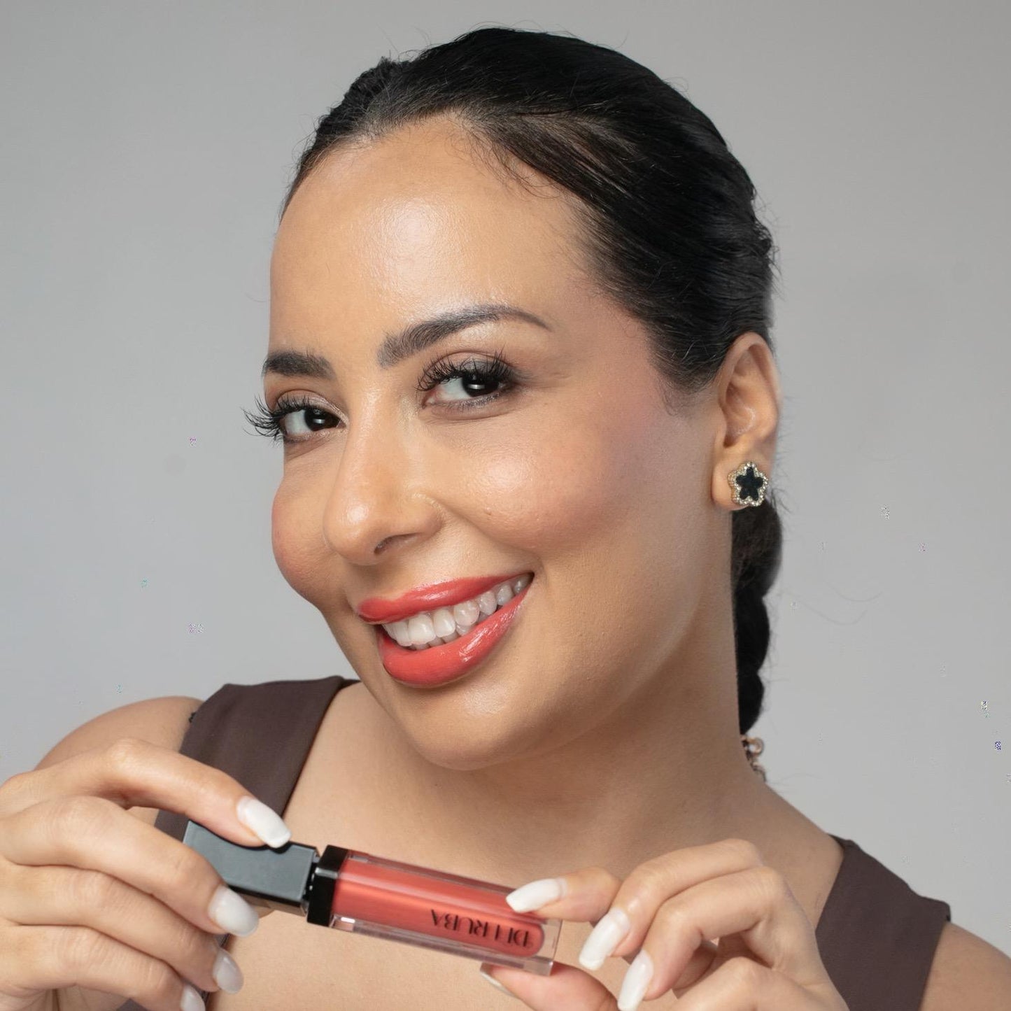 Delruba LED LuxeLight Lip Gloss – High-Shine, Waterproof & Vegan Lip Gloss